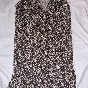 bobeau Black and Cream Leaf-Print Button Front Top